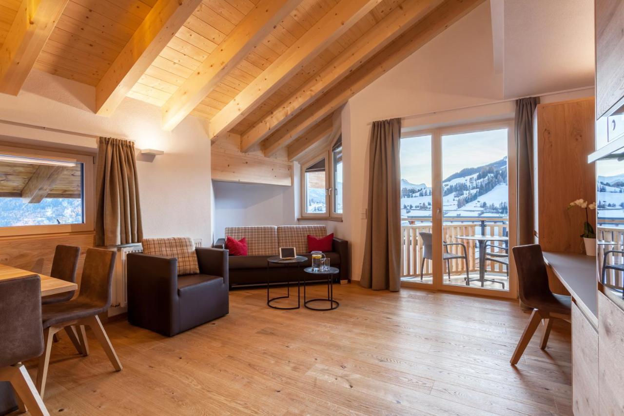 Apart-Hotel Dreisonnenhof Fiss Kültér fotó