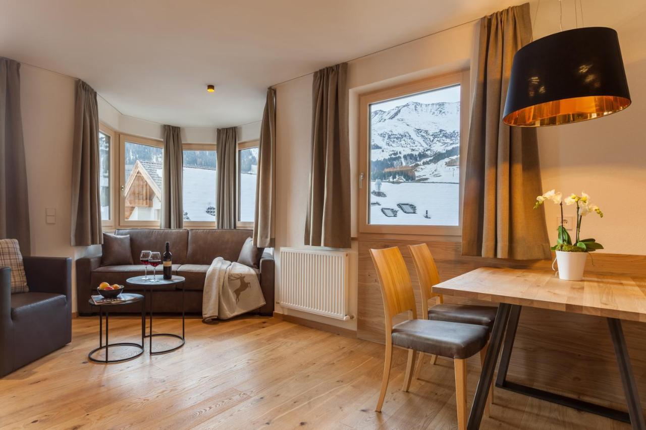 Apart-Hotel Dreisonnenhof Fiss Kültér fotó