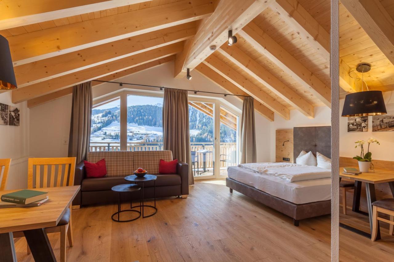 Apart-Hotel Dreisonnenhof Fiss Kültér fotó