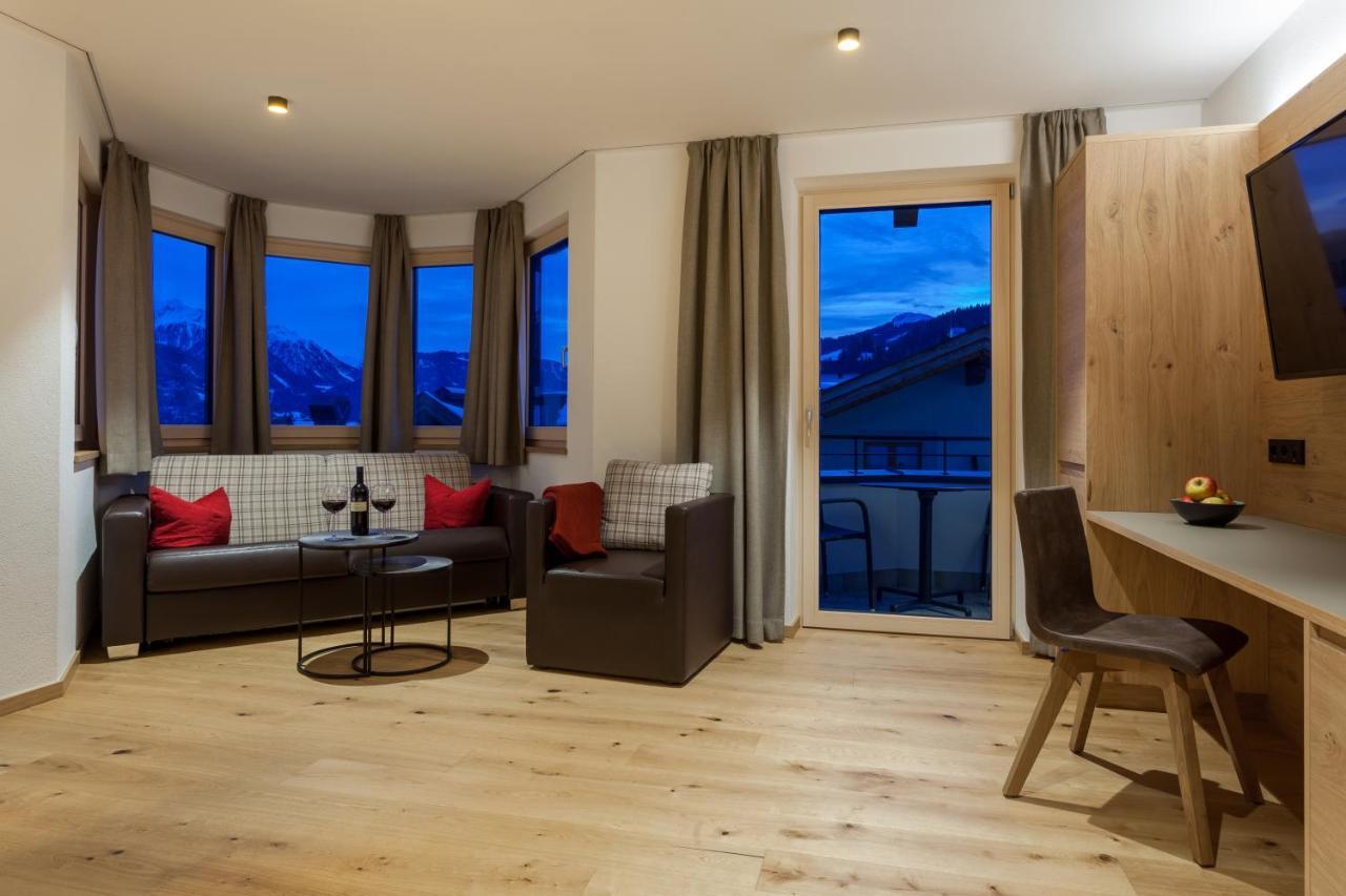 Apart-Hotel Dreisonnenhof Fiss Kültér fotó